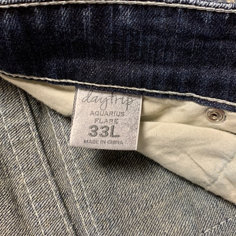 Jeans - Picture 6 of 6